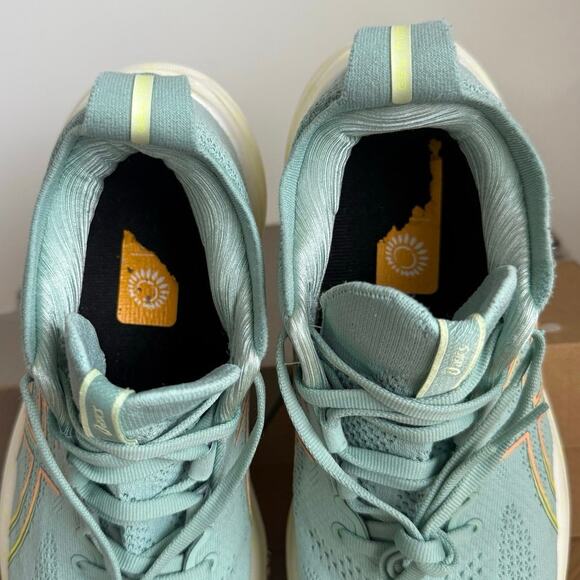 ASICS Gel-Nimbus 26 Women Running Sneakers- SZ 8.5 - Picture 6 of 15